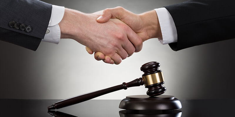 corporate/ip lawyer